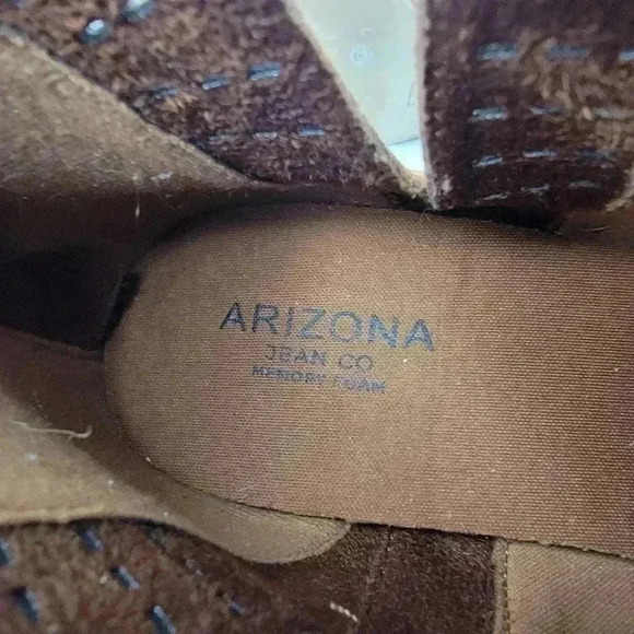 Arizona Julian Block Heel Booties - 9 - Picture 7 of 9